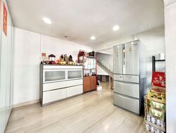 Blk 160 Siglap East (Bedok), HDB Executive #545801061